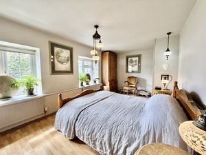 Photo 4- click for photo gallery